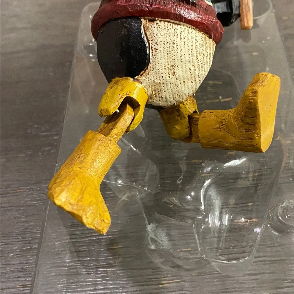 Woodlook Jointed Penguin Ornament